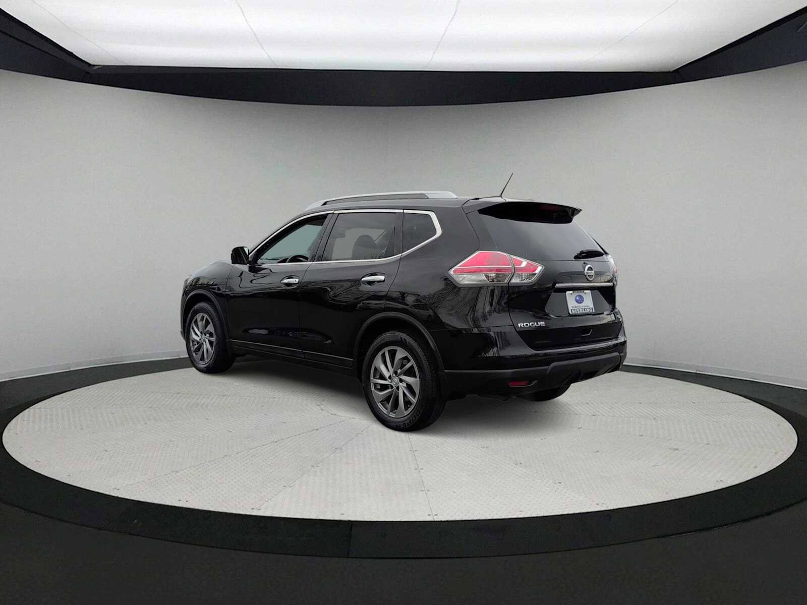 Used 2015 Nissan Rogue SL image 6