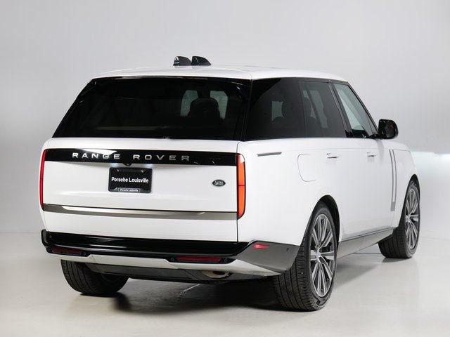 Used 2023 Land Rover Range Rover SE AWD/4WD image 9