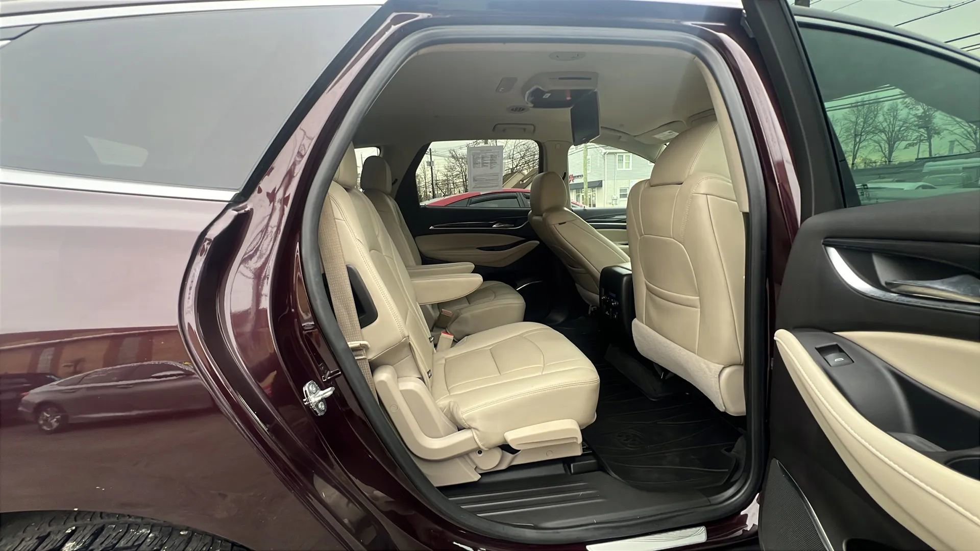 Used 2019 Buick Enclave Premium w/ Trailering Package, 5000 lbs. image 31