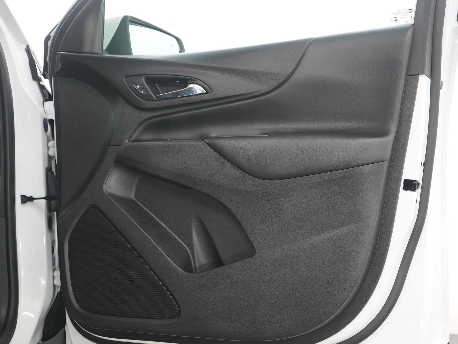 Used 2020 Chevrolet Equinox LT image 9