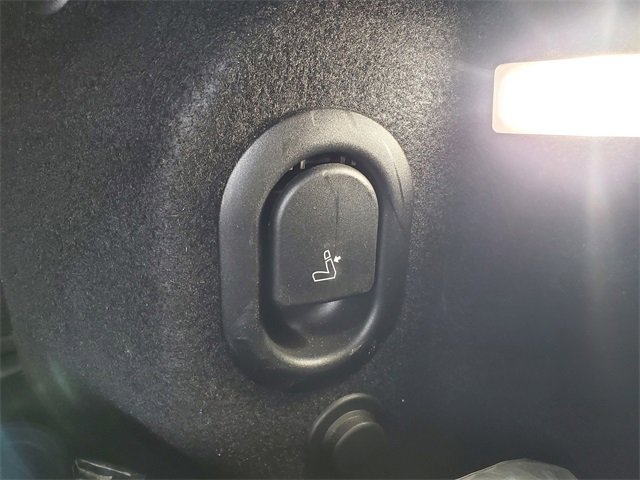 Used 2022 MINI Cooper John Cooper Works w/ Premium Package image 8