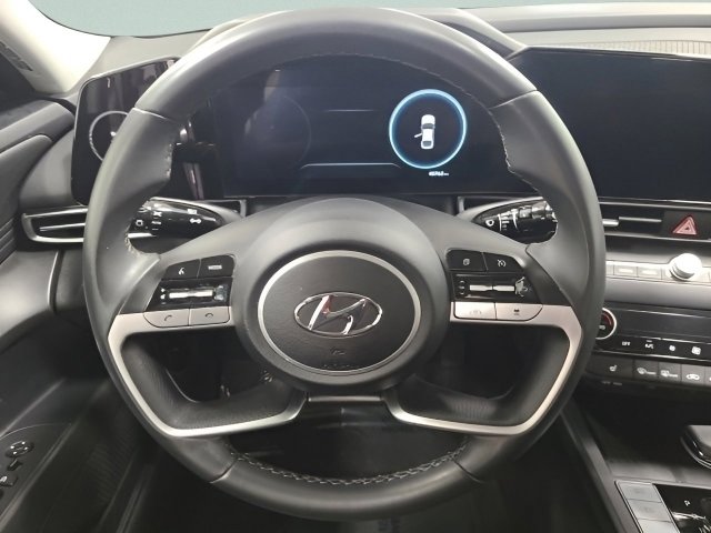 Used 2023 Hyundai Elantra SEL w/ Convenience Package FWD image 24