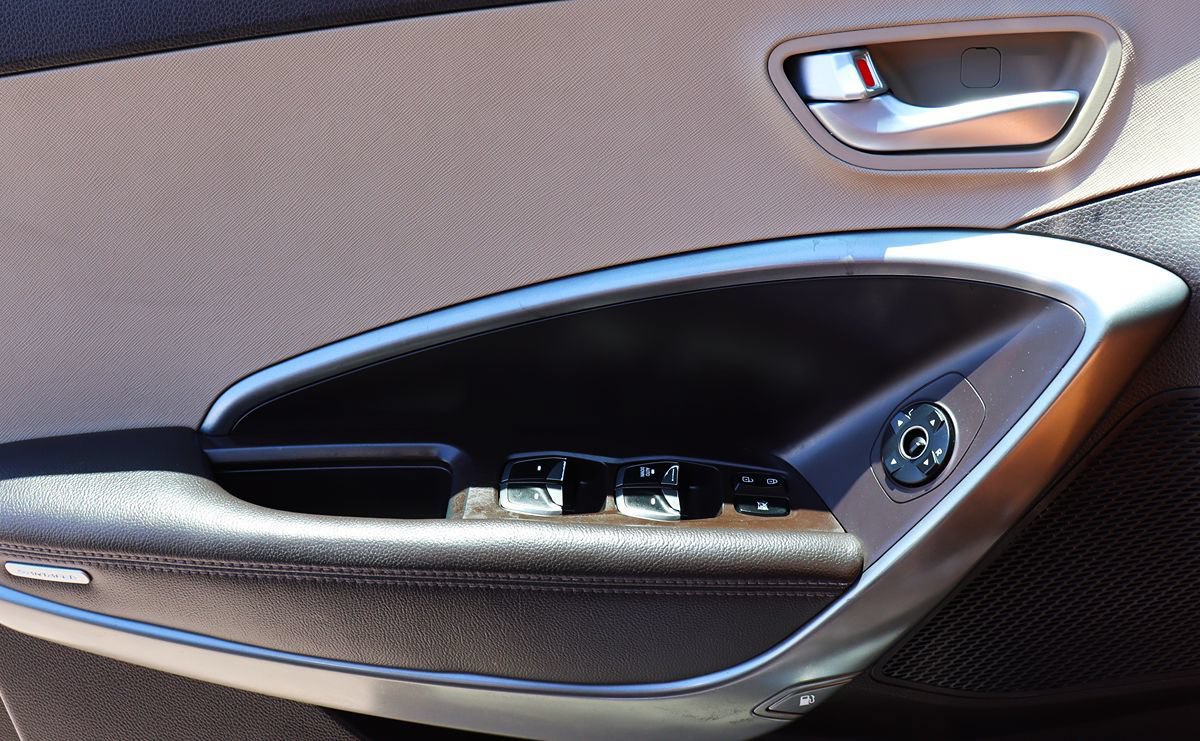 Used 2018 Hyundai Santa Fe Sport FWD image 40