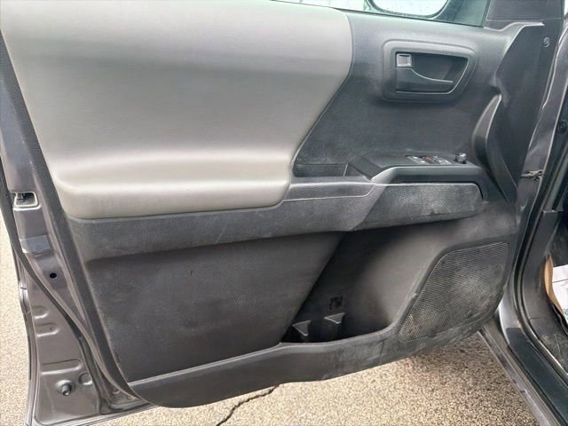 Used 2021 Toyota Tacoma SR image 13