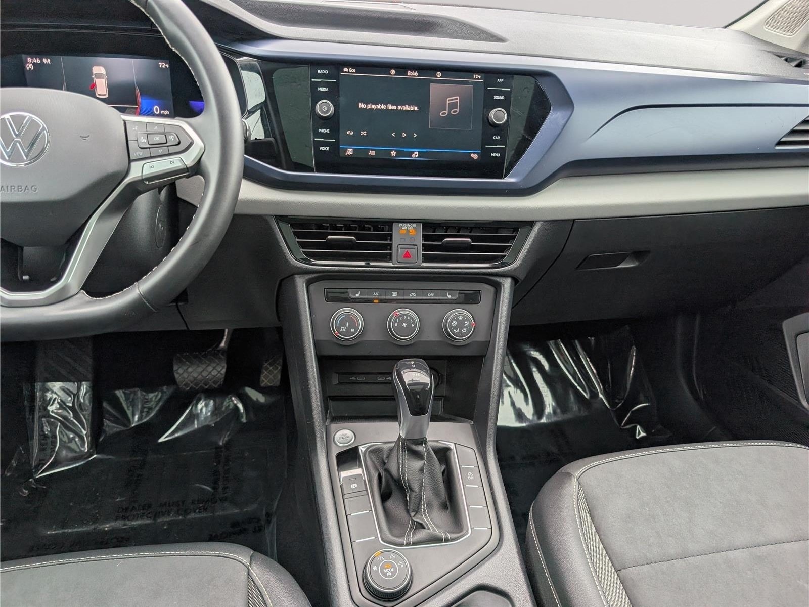 Used 2022 Volkswagen Taos SE w/ Panoramic Sunroof Package AWD/4WD image 18
