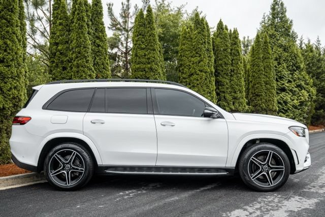 Used 2023 Mercedes-Benz GLS 450 4MATIC w/ AMG Line Exterior image 12