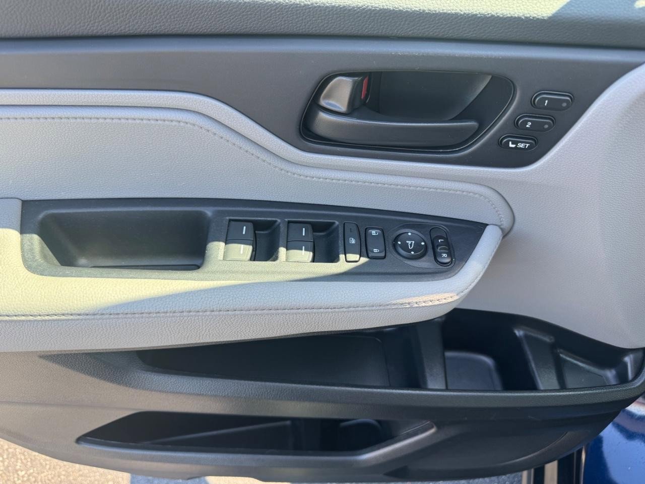 Used 2022 Honda Odyssey EX-L image 21