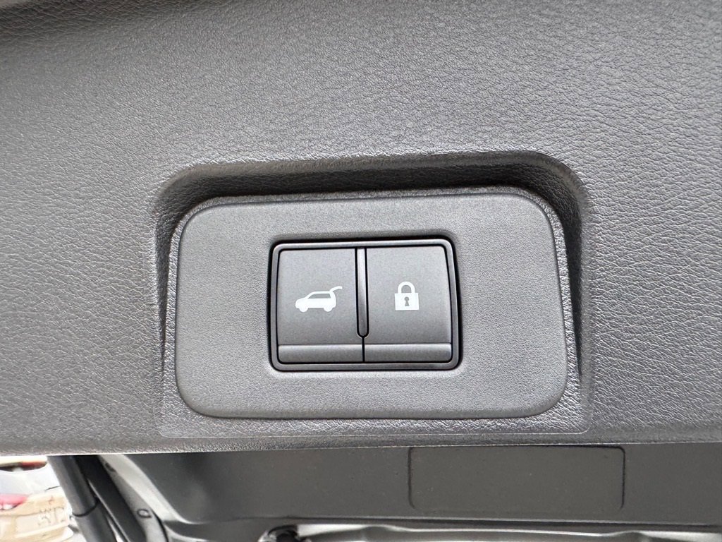 New 2026 Nissan Rogue SV image 11