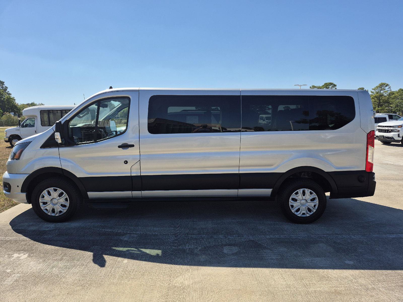 Certified 2024 Ford Transit 350 XLT RWD image 17