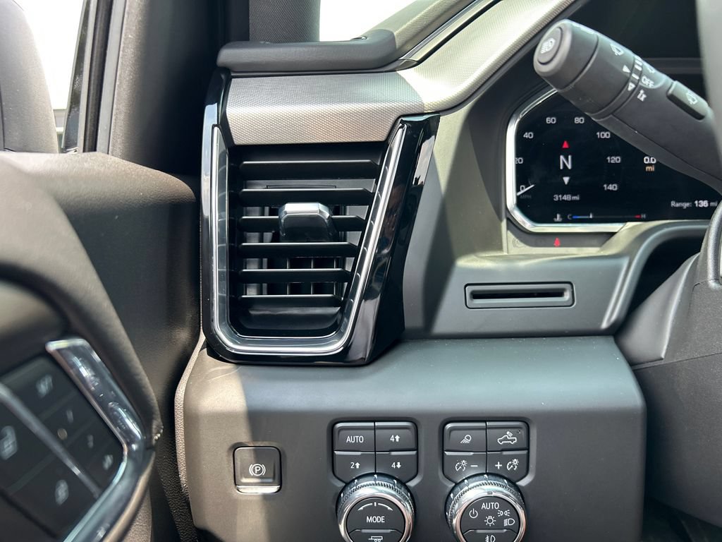 Certified 2026 GMC Sierra 1500 Denali AWD/4WD image 23