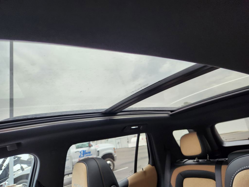 New 2026 Chevrolet Equinox ACTIV image 12