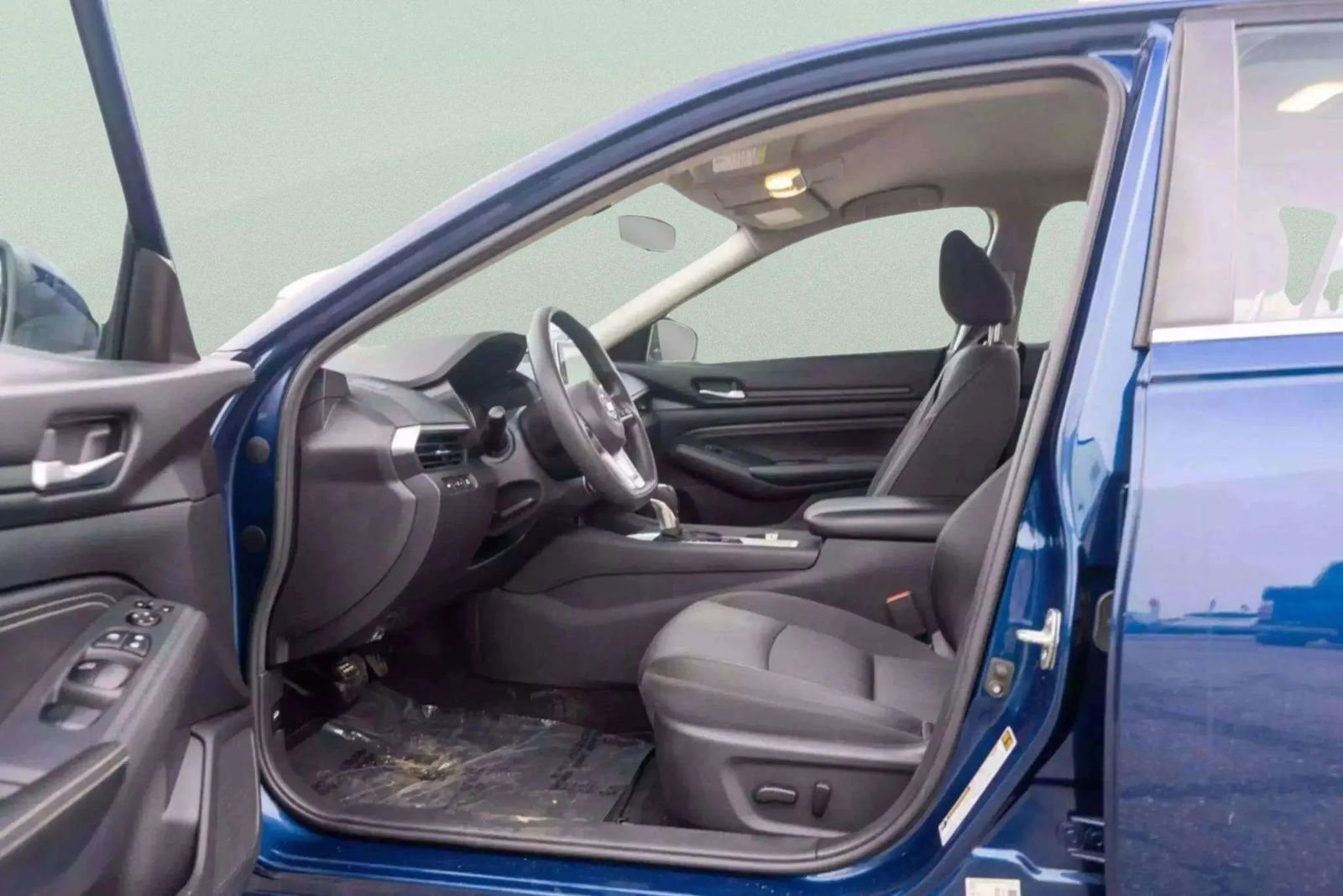 Used 2020 Nissan Altima 2.5 S image 12