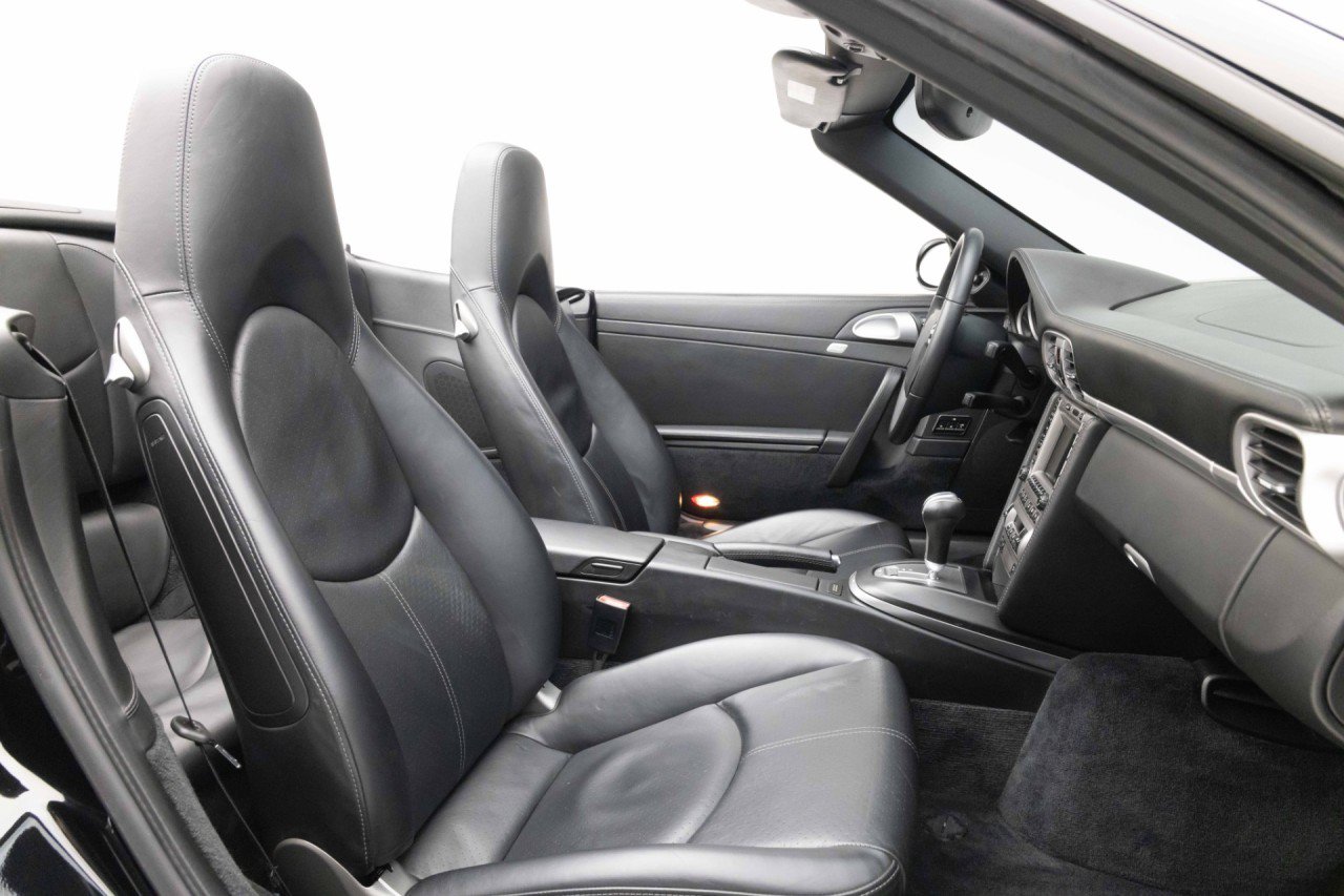 Used 2008 Porsche 911 Carrera S RWD image 4