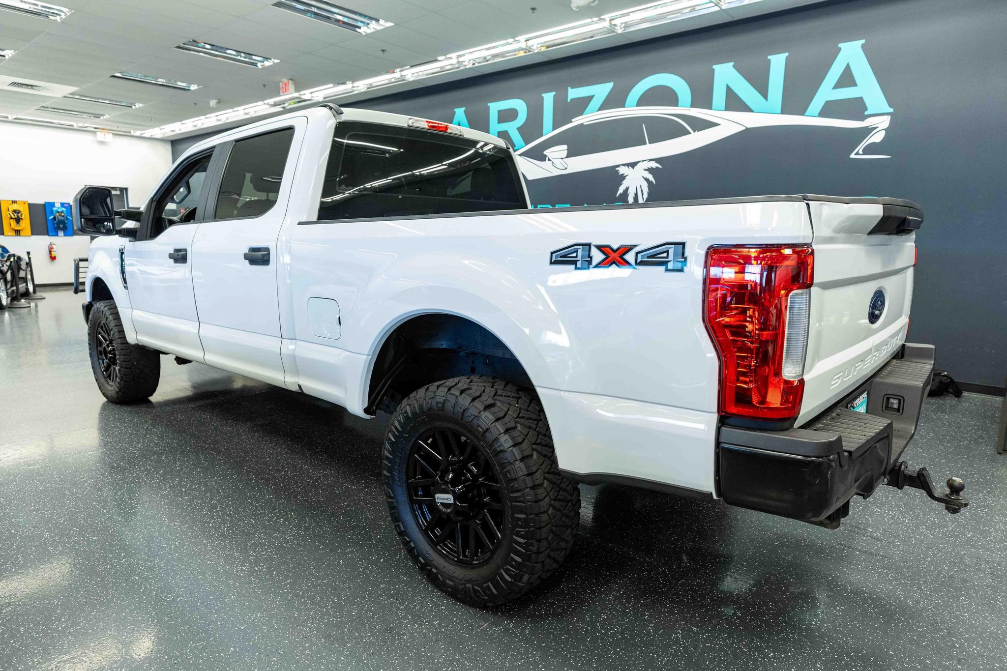 Used 2017 Ford F250 XL AWD/4WD image 9