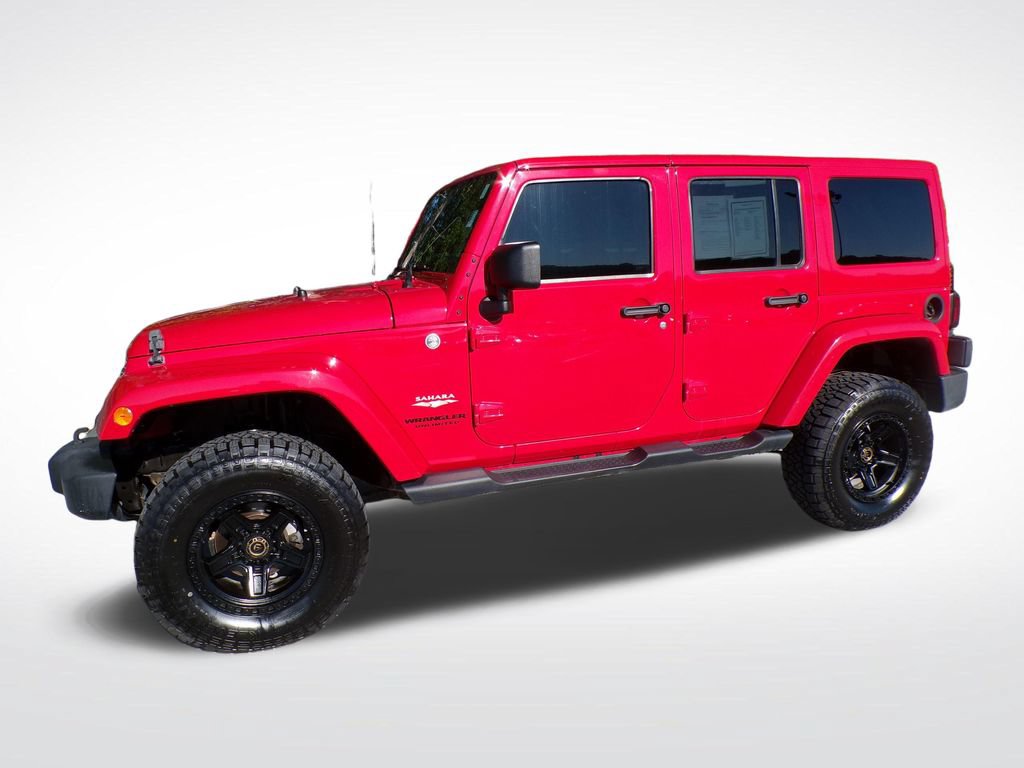 Used 2014 Jeep Wrangler Unlimited Sahara w/ Trailer Tow Group AWD/4WD image 3