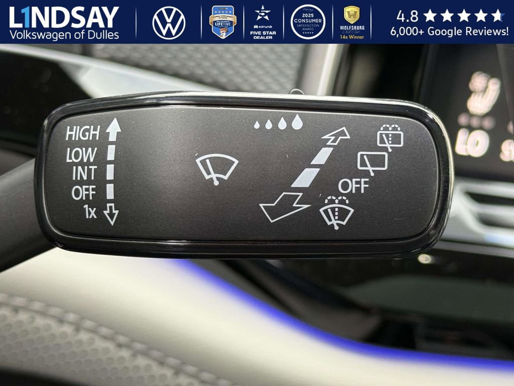 New 2026 Volkswagen Atlas Cross Sport SEL Premium R-Line image 18