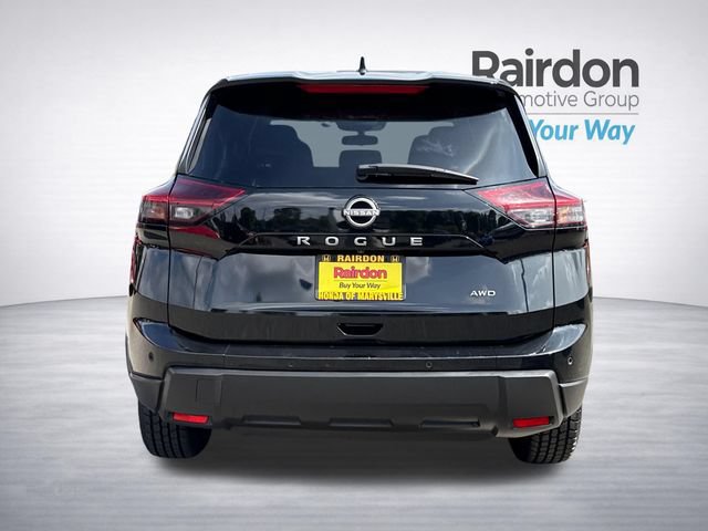 Used 2024 Nissan Rogue S AWD/4WD image 6
