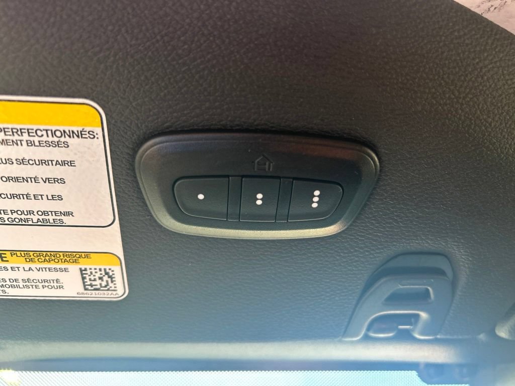 Used 2024 Jeep Wrangler Unlimited Rubicon 4xe AWD/4WD image 42