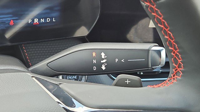 Used 2026 Chevrolet Equinox RS w/ Convenience Package III image 16