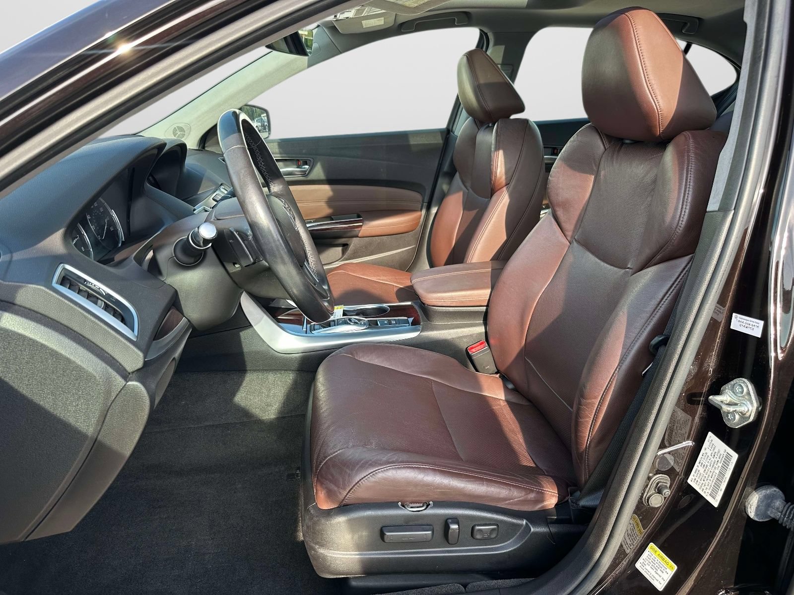 Used 2015 Acura TLX w/ Technology Package FWD image 14