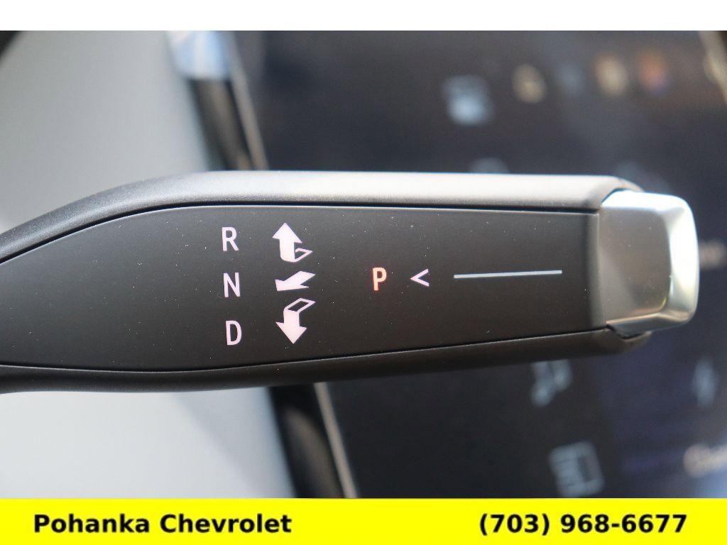 New 2027 Chevrolet Bolt LT w/ Comfort Package FWD image 11