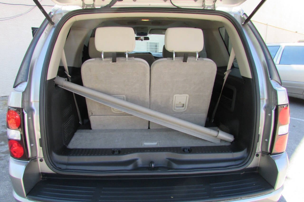 Used 2008 Ford Explorer XLT RWD image 21