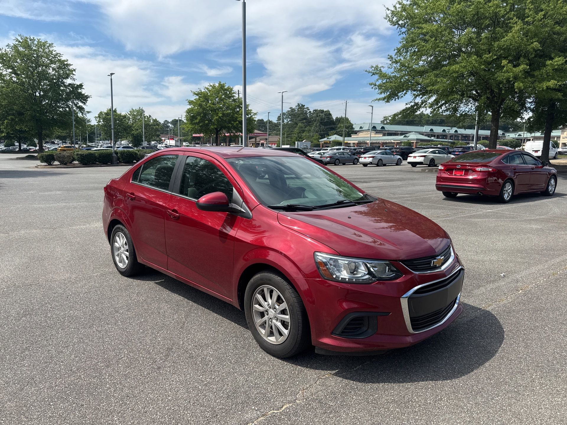 Used 2020 Chevrolet Sonic LT FWD image 3