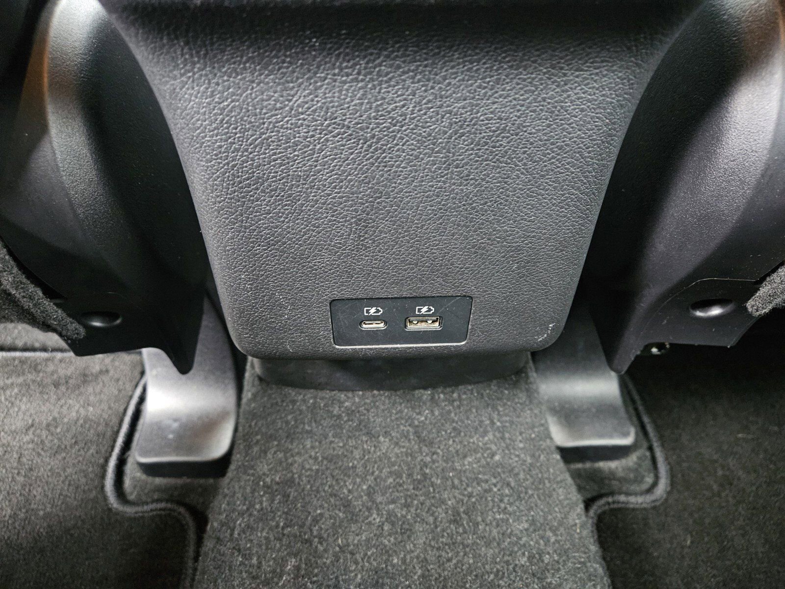 Used 2025 Mitsubishi Outlander Sport SE image 11