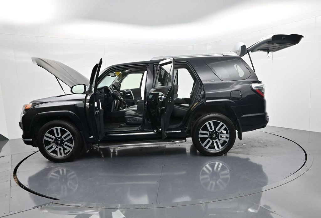 Used 2022 Toyota 4Runner Limited image 60