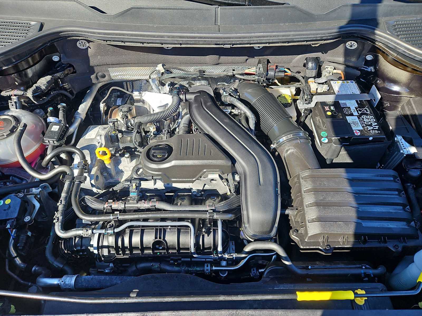 Used 2025 Volkswagen Taos S AWD/4WD image 32