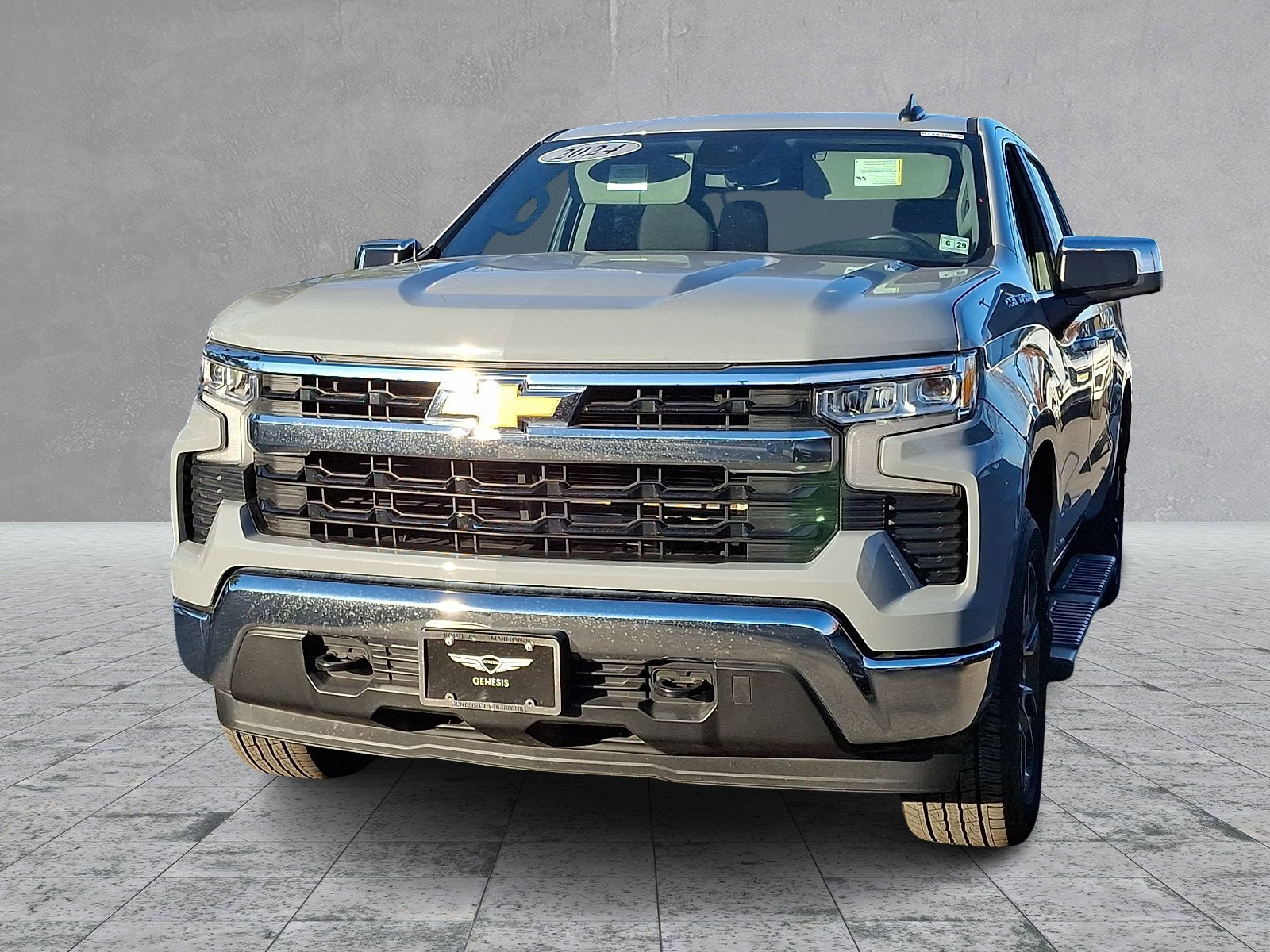Used 2024 Chevrolet Silverado 1500 LT image 4