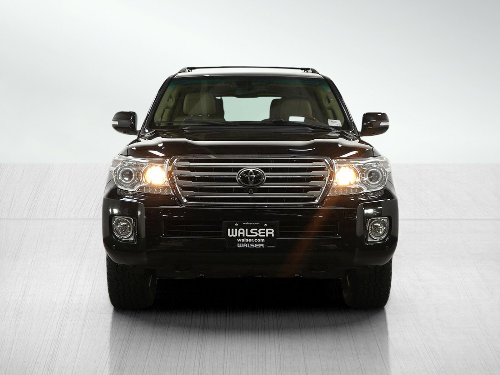 Used 2014 Toyota Land Cruiser AWD/4WD image 8