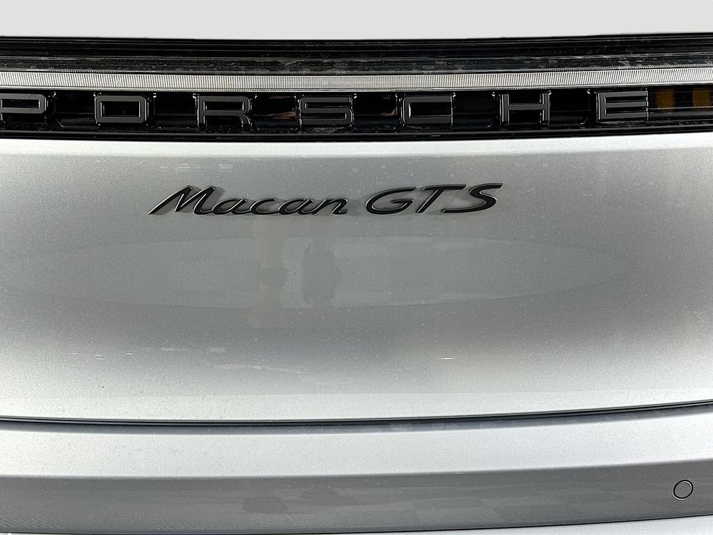 New 2026 Porsche Macan GTS AWD/4WD image 33