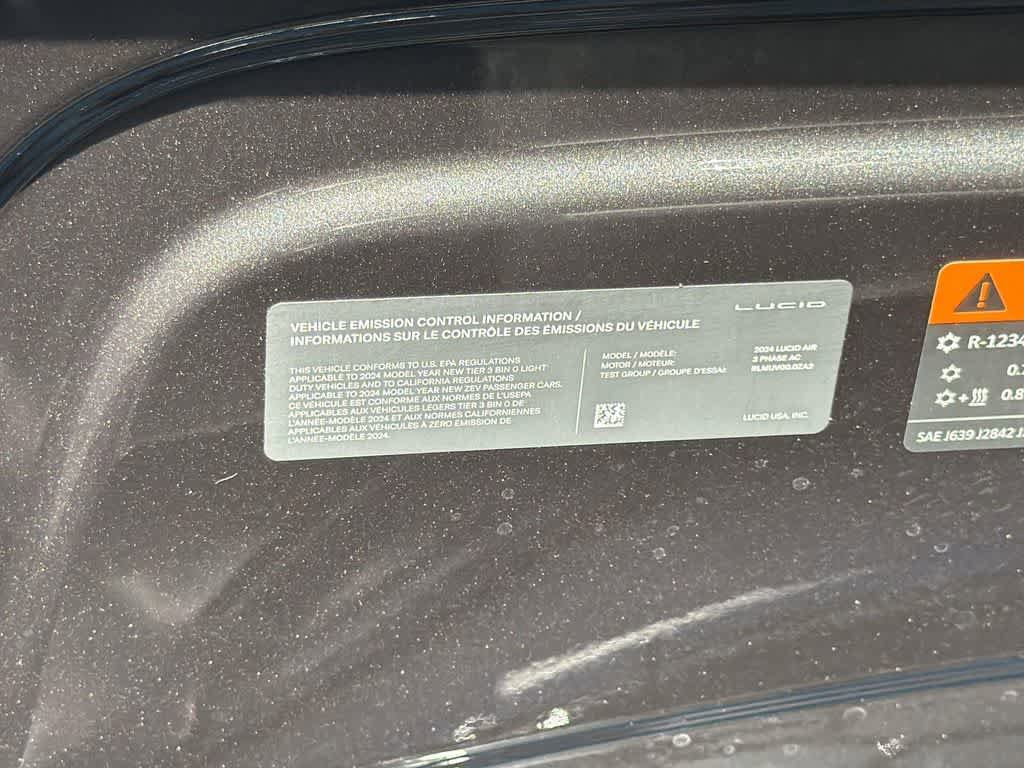 Used 2024 Lucid Air Touring image 9