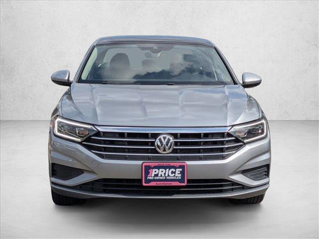Used 2020 Volkswagen Jetta SEL image 2