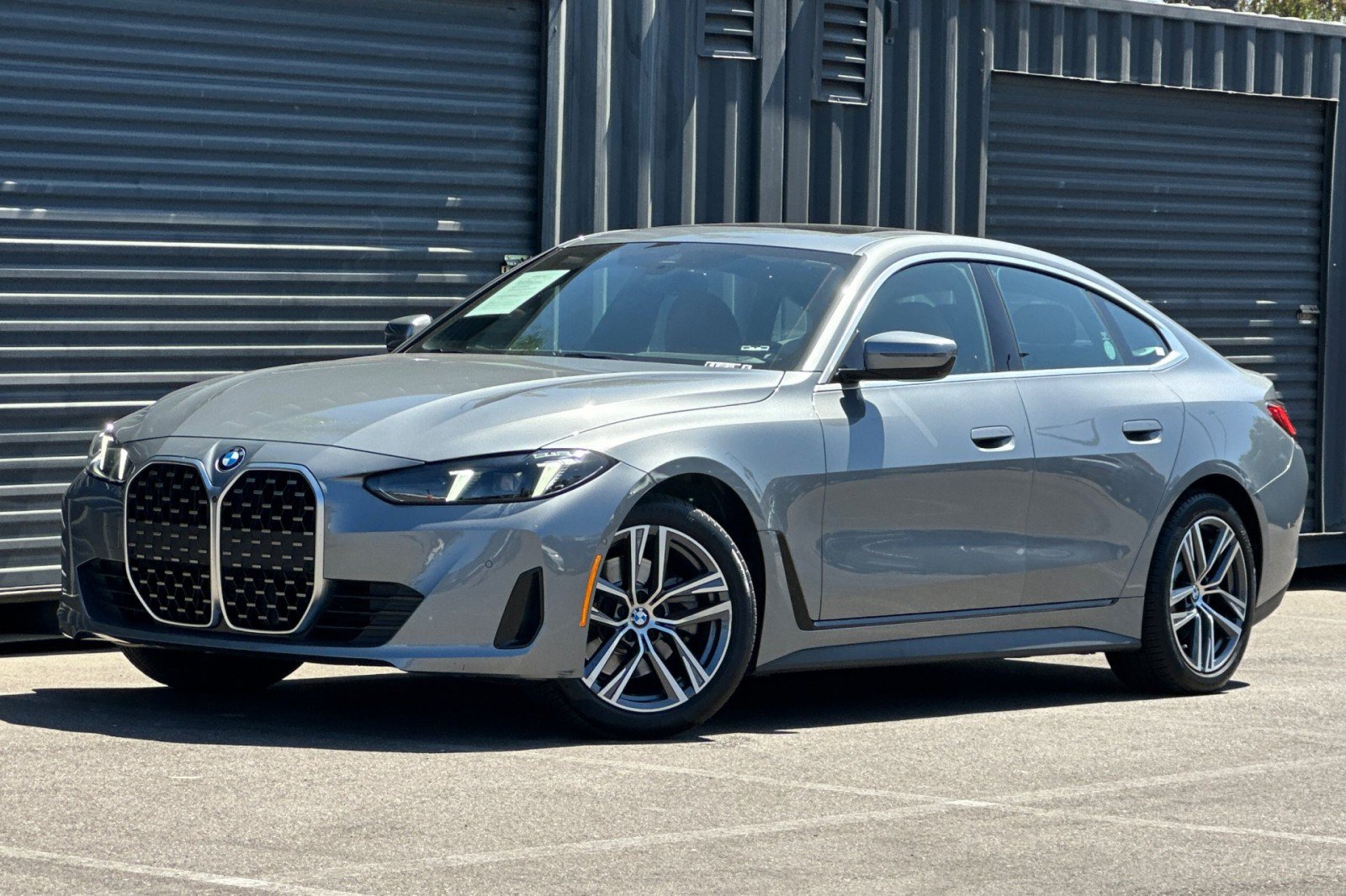 Used 2025 BMW 430i w/ Premium Package RWD image 1