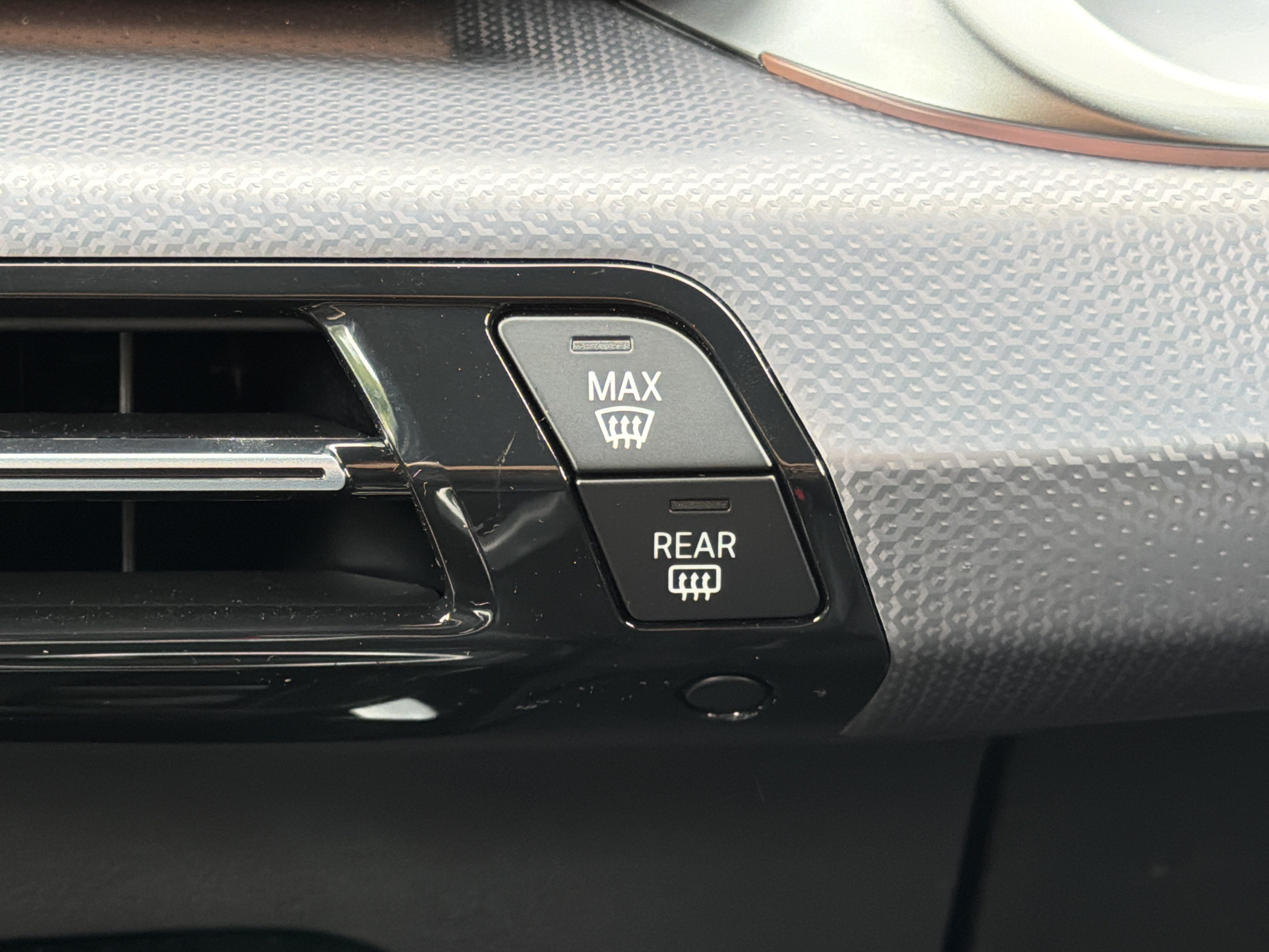 Certified 2026 BMW X2 M35i AWD/4WD image 7