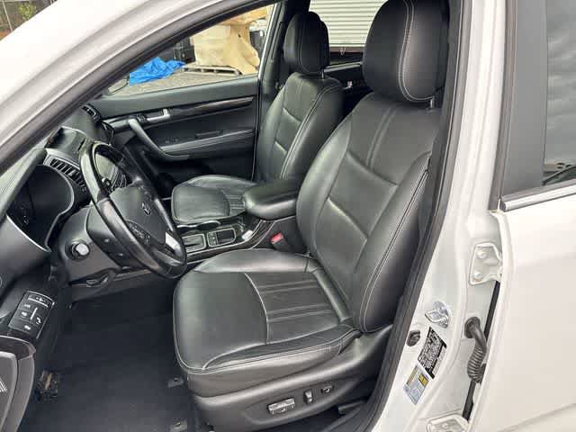 Used 2014 Kia Sorento SX w/ 3rd Row Package AWD/4WD image 14