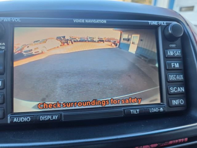 Used 2010 Toyota Sienna image 15