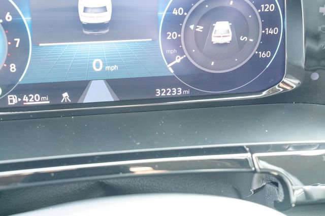 Certified 2025 Volkswagen Atlas SE FWD image 11