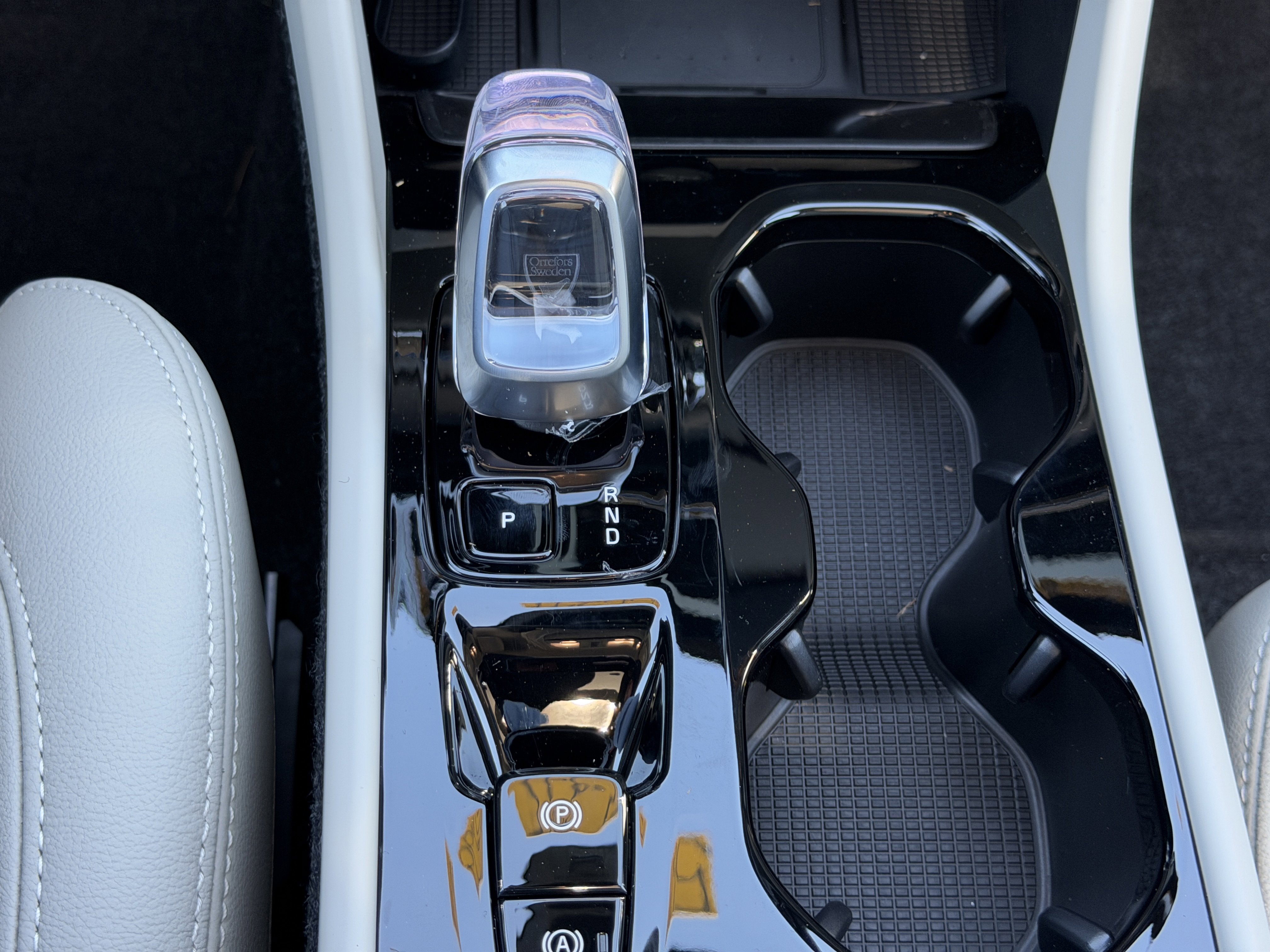 New 2026 Volvo XC40 B5 Ultra w/ Protection Package AWD/4WD image 26
