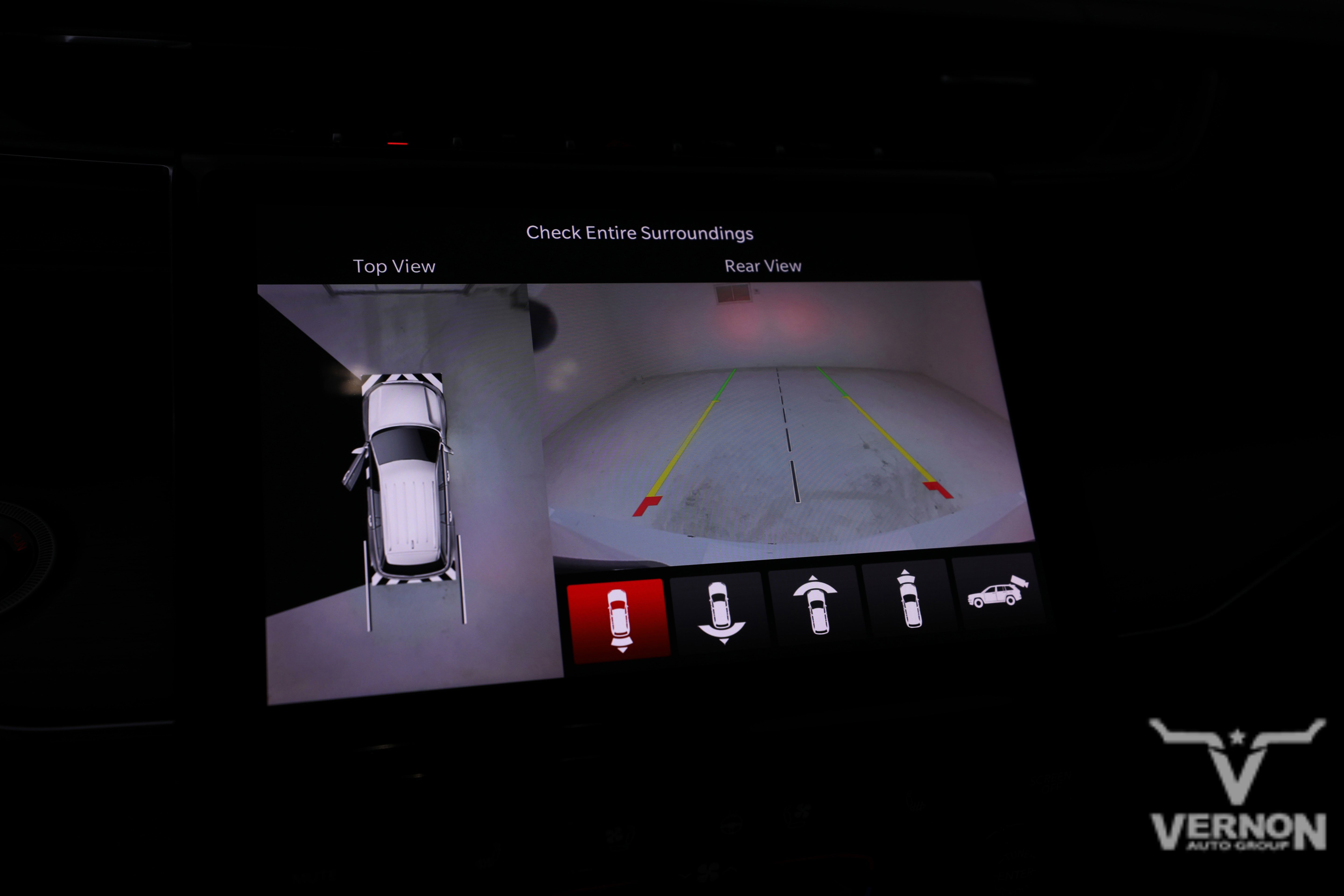 Used 2022 Jeep Grand Cherokee L Summit w/ Luxury Tech Group V image 28