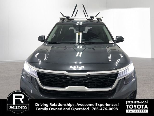 Used 2023 Kia Seltos S w/ Navigation Package image 9