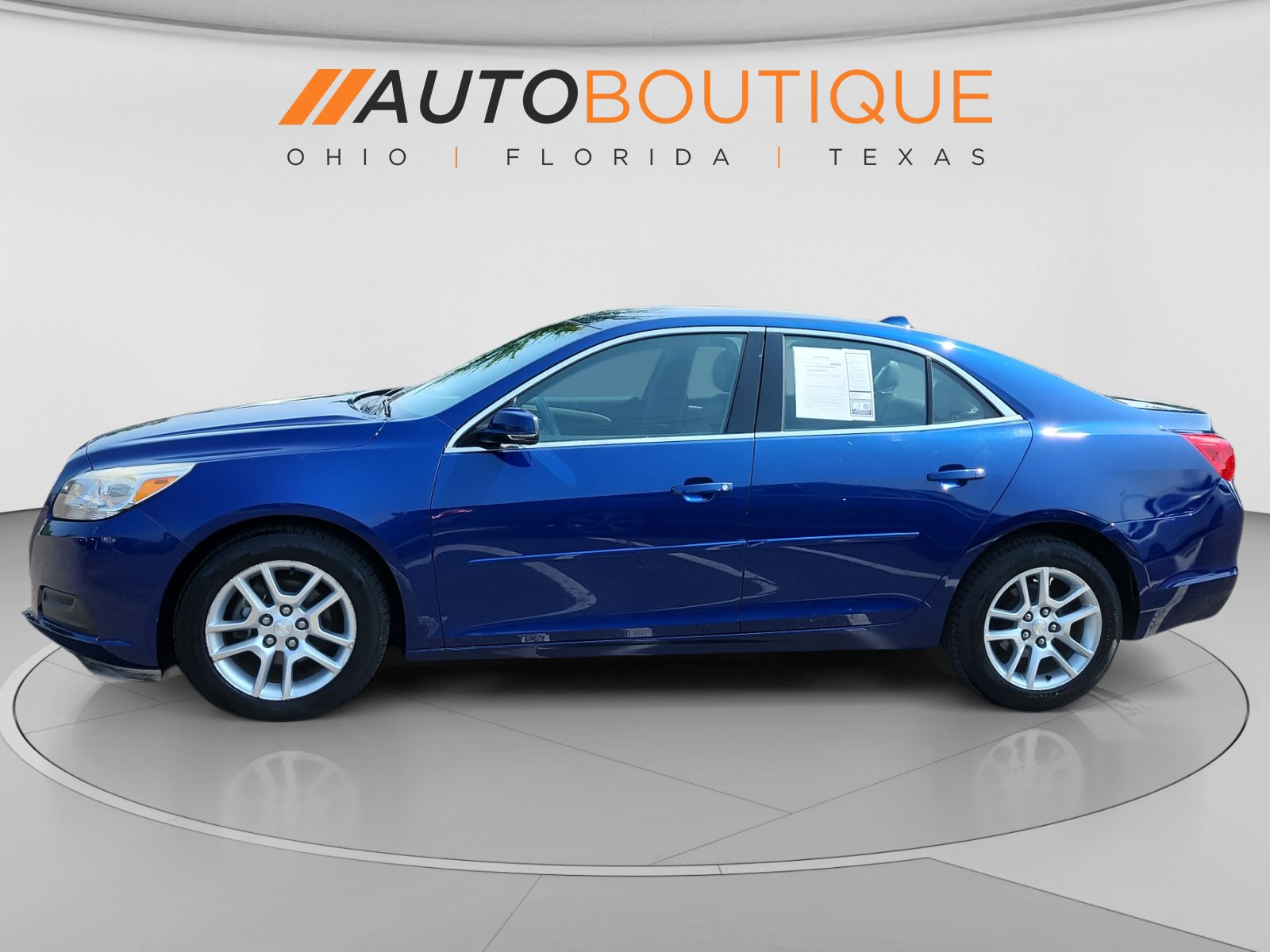 Used 2013 Chevrolet Malibu LT w/ Power Convenience Package FWD image 2
