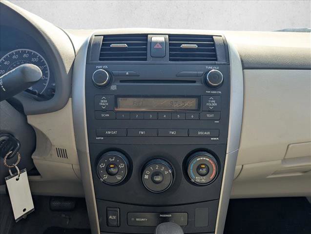 Used 2010 Toyota Corolla LE image 11