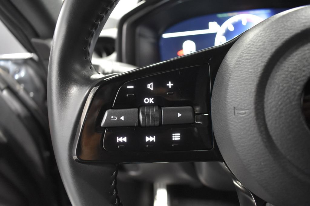 Certified 2024 Nissan Z Performance w/ Floor Mat Package image 29