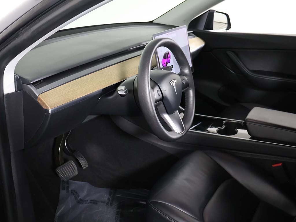 Used 2021 Tesla Model Y 2WD image 24
