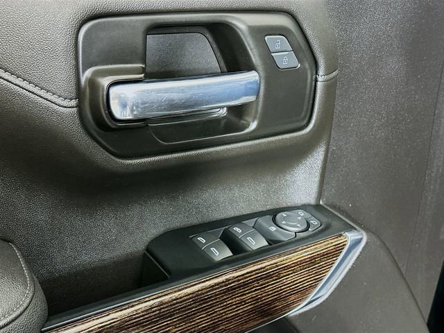 Used 2022 GMC Sierra 1500 Elevation w/ LPO, Elevation Black Package image 18