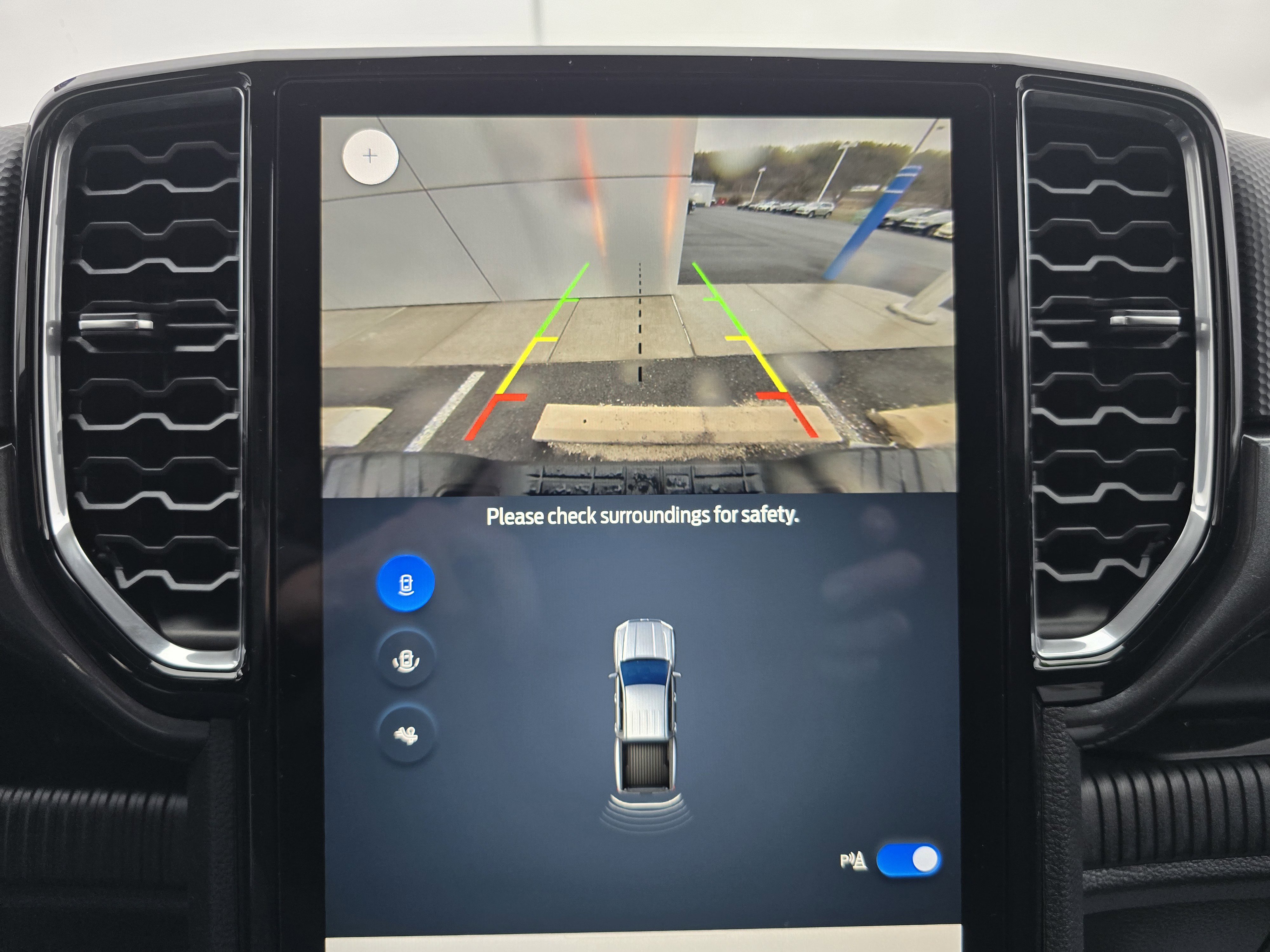 New 2026 Ford Ranger XLT w/ Equipment Group 301A High image 28