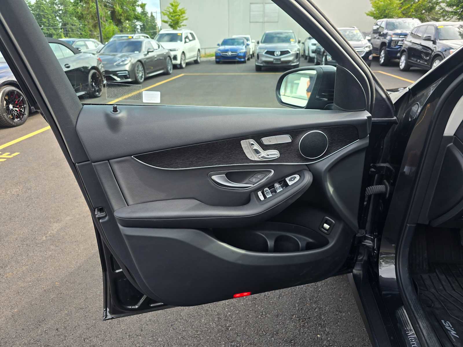 Used 2022 Mercedes-Benz GLC 300 4MATIC image 20